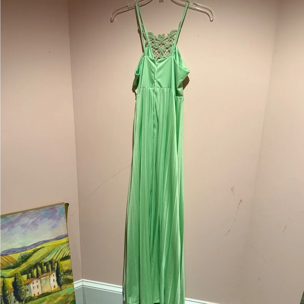 Gorgeous vintage 70s maxi dress - Picture 2 of 3